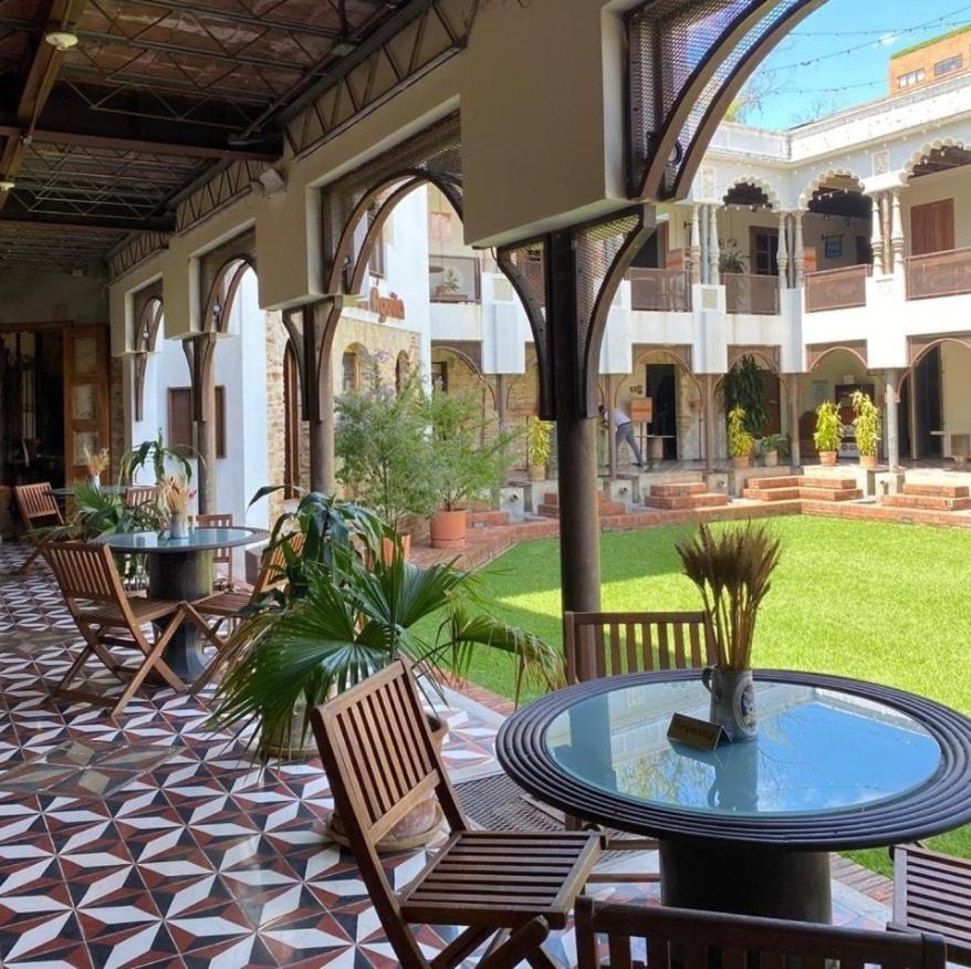 Citadin Hotel Guatemala City Екстер'єр фото