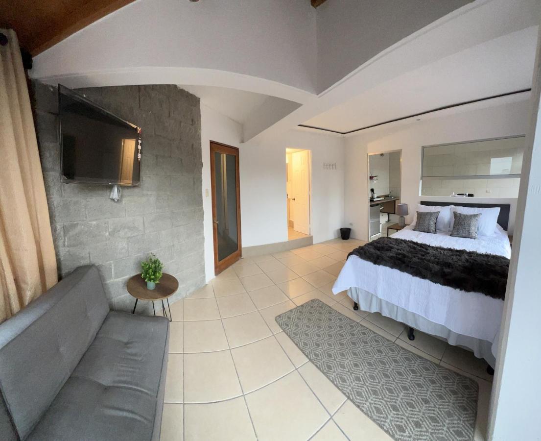 Citadin Hotel Guatemala City Екстер'єр фото